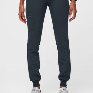 FIGS Dark Harbor Jogger scrub set